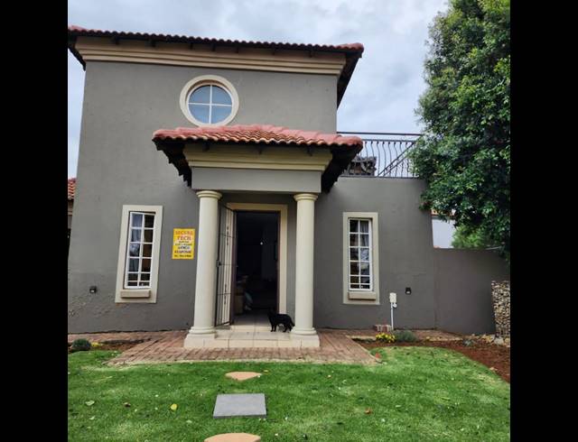 2 BEDROOM TOWNHOUSE FOR SALE IN BRAKPAN NORTH